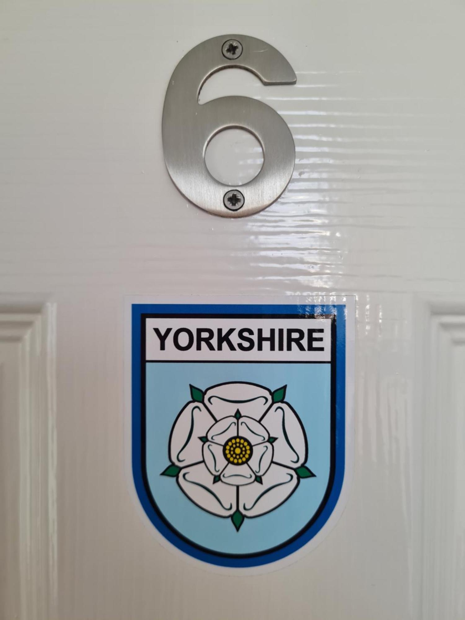 Yorkshire Rose - 2 Bed Apartment Sleeps 6 スカーバラ エクステリア 写真